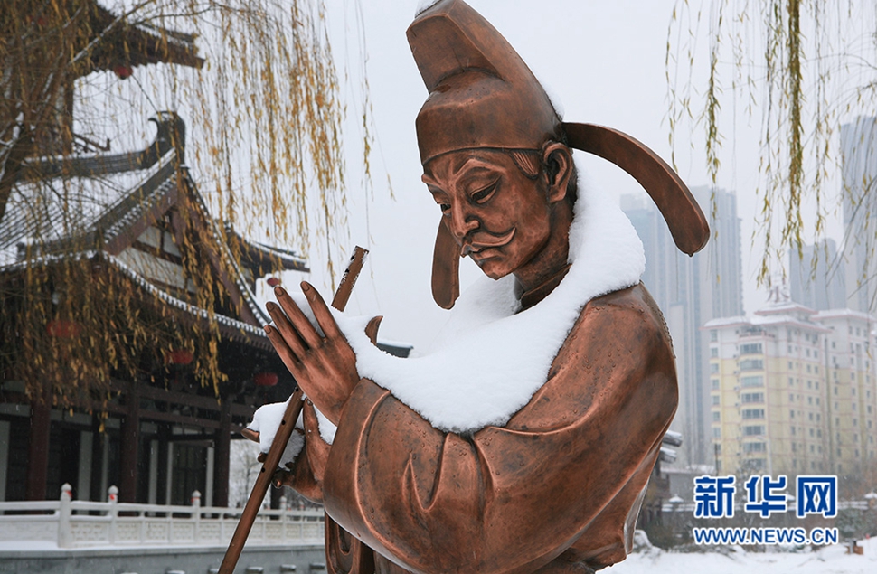 瑞雪降中原，洛河岸邊賞雪景