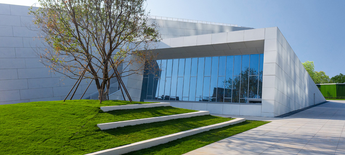 CBD將老的建筑利用，新的建筑營造并存，增加城市活力