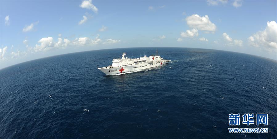 （圖文互動）（1）中國之舟，為和平友愛而來——一份來自中國海軍和平方舟號醫(yī)院船的報告