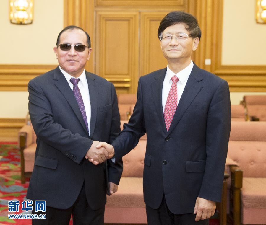 9月5日，中共中央政治局委員、中央政法委書記孟建柱在北京會(huì)見秘魯最高法院院長維克托·盧卡斯·蒂科納。 新華社記者 黃敬文 攝 