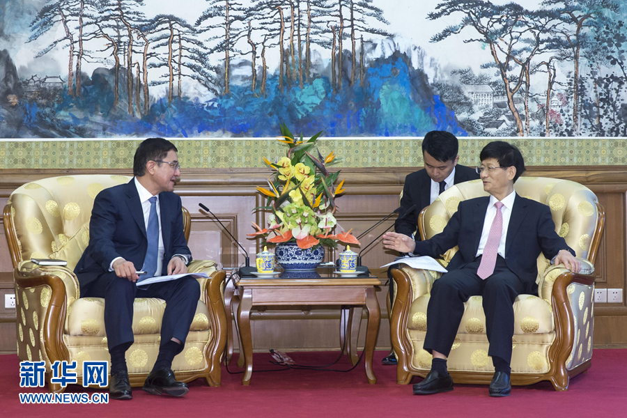 7月19日，中共中央政治局委員、中央政法委書記孟建柱在北京會(huì)見烏茲別克斯坦副總理庫奇卡羅夫。 新華社記者崔新鈺攝