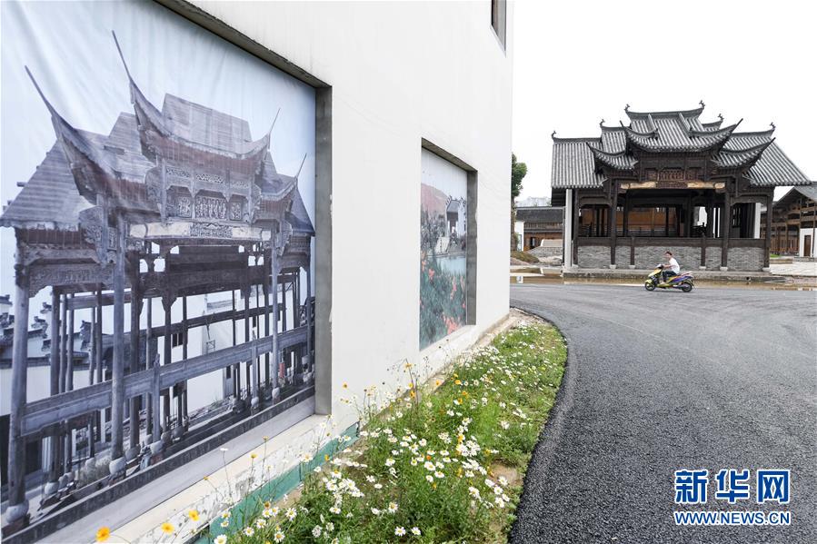 （新華全媒頭條·搶救古民居·圖文互動）（5）當(dāng)古民居遇上城鎮(zhèn)化，如何留住鄉(xiāng)愁？