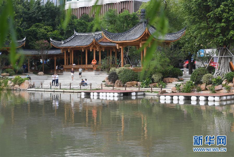 （新華全媒頭條·圖文互動）（4）為祖國驕傲，祝福偉大祖國！——國慶漫記