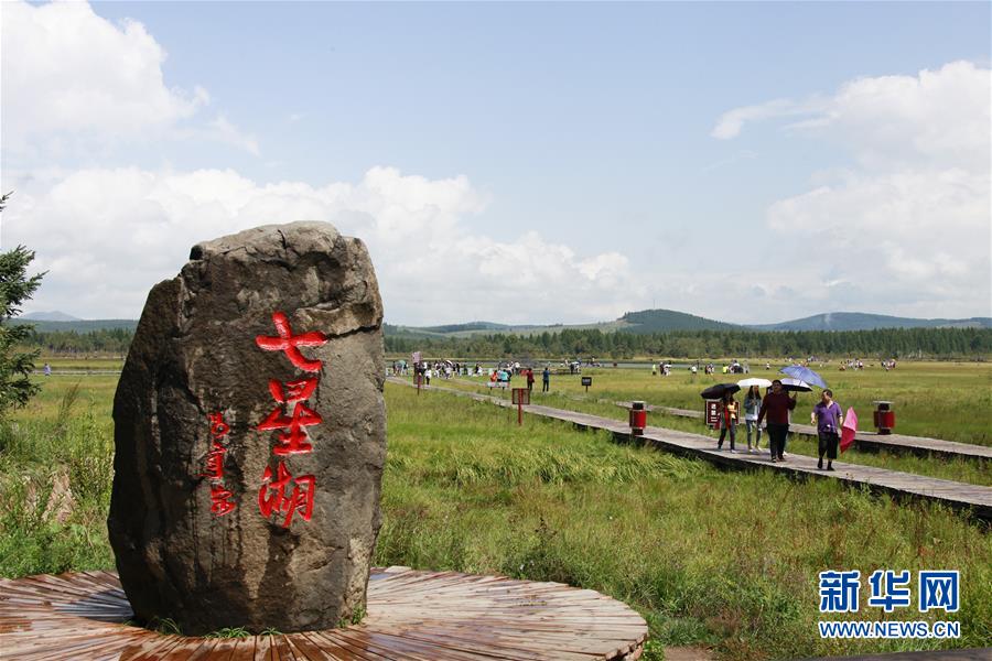（新華全媒頭條·圖文互動(dòng)）（1）那一抹綠色，走進(jìn)越來越多人心里——河北塞罕壩續(xù)寫新時(shí)代綠色傳奇