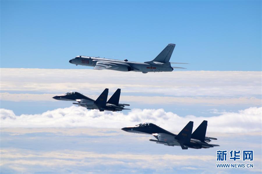 （新華全媒頭條·圖文互動(dòng)）（7）戰(zhàn)鷹，為祖國(guó)奮飛——記空軍航空兵某旅旅長(zhǎng)、特級(jí)飛行員郝井文