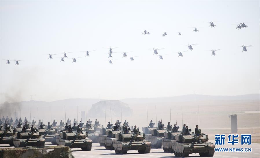 （新華全媒頭條·強軍思想引領(lǐng)新征程·圖文互動）（6）那一刻，我們光榮接受檢閱
