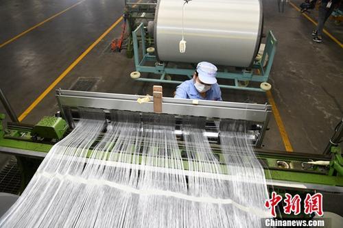 資料圖：玻璃纖維生產(chǎn)廠(chǎng)。<a target='_blank' ><p  align=