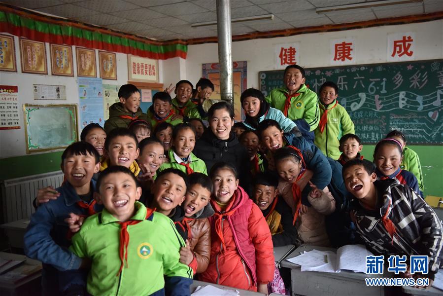 （不忘初心、牢記使命·圖文互動）（3）青春之花綻放五千米云端——記扎根海拔最高縣小學教師夫妻杜安東、曹曉花