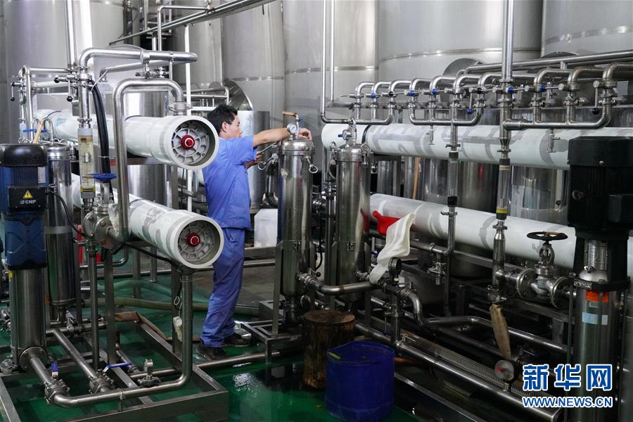 （在習近平新時代中國特色社會主義思想指引下&mdash;&mdash;新時代新作為新篇章&middot;總書記關心的百姓身邊事&middot;圖文互動）（1）大污染變身&ldquo;大寶藏&rdquo;：治理畜禽糞污，他們這樣干！