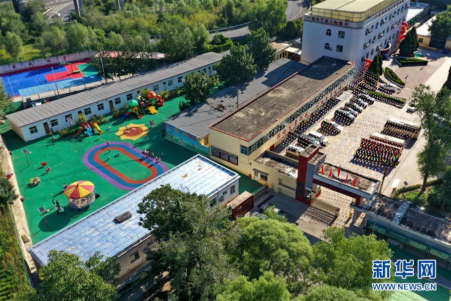 （在習(xí)近平新時代中國特色社會主義思想指引下——新時代新作為新篇章·總書記關(guān)心的百姓身邊事·圖文互動）（1）特別的愛，給特別的你——特殊教育的別樣風(fēng)景
