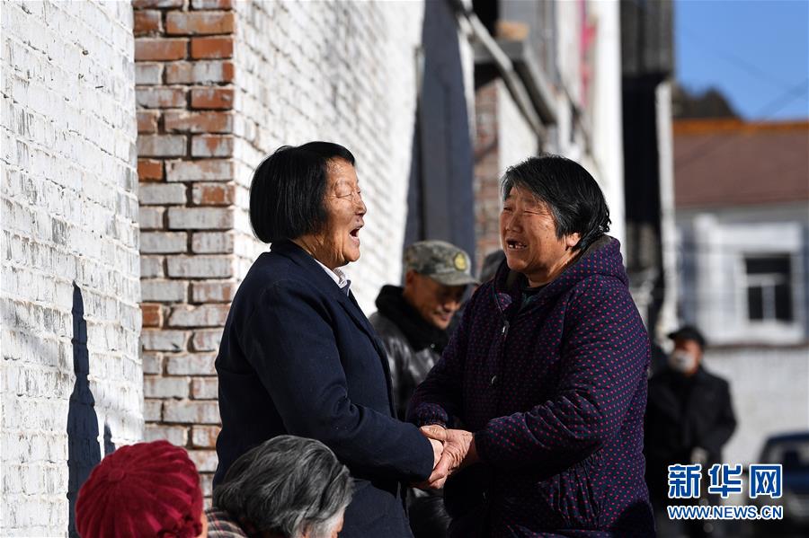 （壯麗70年·奮斗新時(shí)代——共和國榮光·圖文互動(dòng)）（2）申紀(jì)蘭：“勿忘人民、勿忘勞動(dòng)”