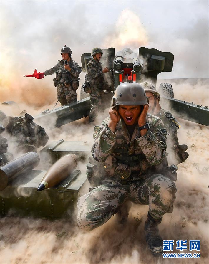 （新華全媒頭條·圖文互動）（9）沿著中國特色強(qiáng)軍之路闊步前進(jìn)——黨中央、中央軍委領(lǐng)導(dǎo)推進(jìn)國防和軍隊建設(shè)70年紀(jì)實