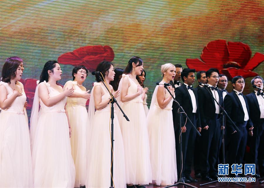 （在習(xí)近平新時(shí)代中國(guó)特色社會(huì)主義思想指引下——新時(shí)代新作為新篇章·總書記關(guān)切開放事·圖文互動(dòng)）（5）開放的中國(guó)，夢(mèng)想的模樣——洋學(xué)生在中國(guó)的日子