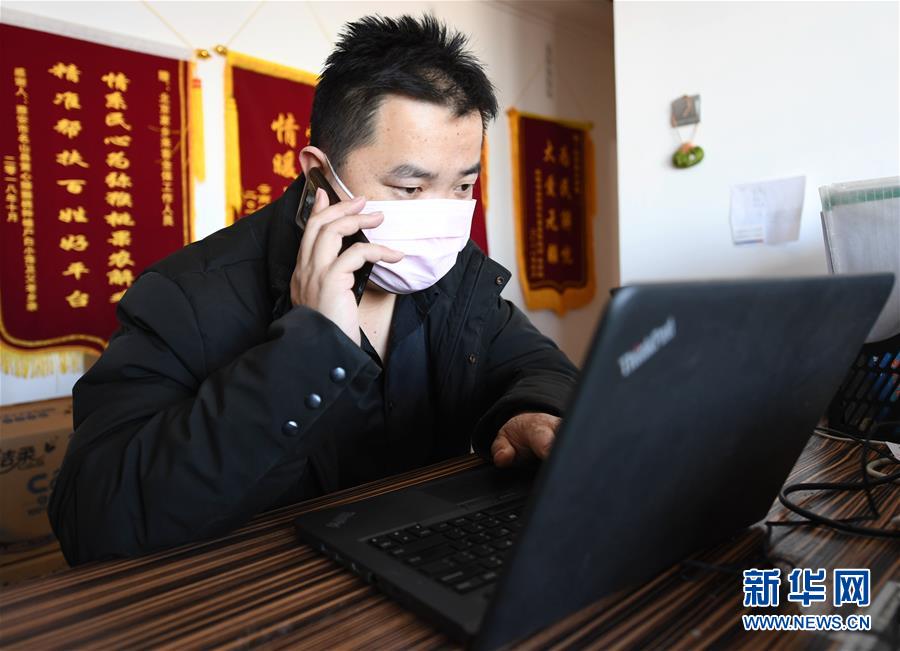 （一線抗疫群英譜·圖文互動）（2）夜襲800公里送菜入鄂，他們用善心寫成“勇敢的路”