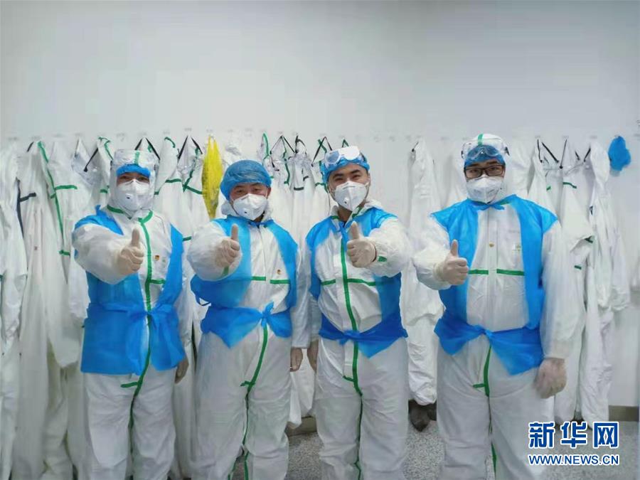 （習(xí)近平致敬的戰(zhàn)“疫”英雄·志愿者篇·圖文互動(dòng)）（2）他們，微光成炬照征程