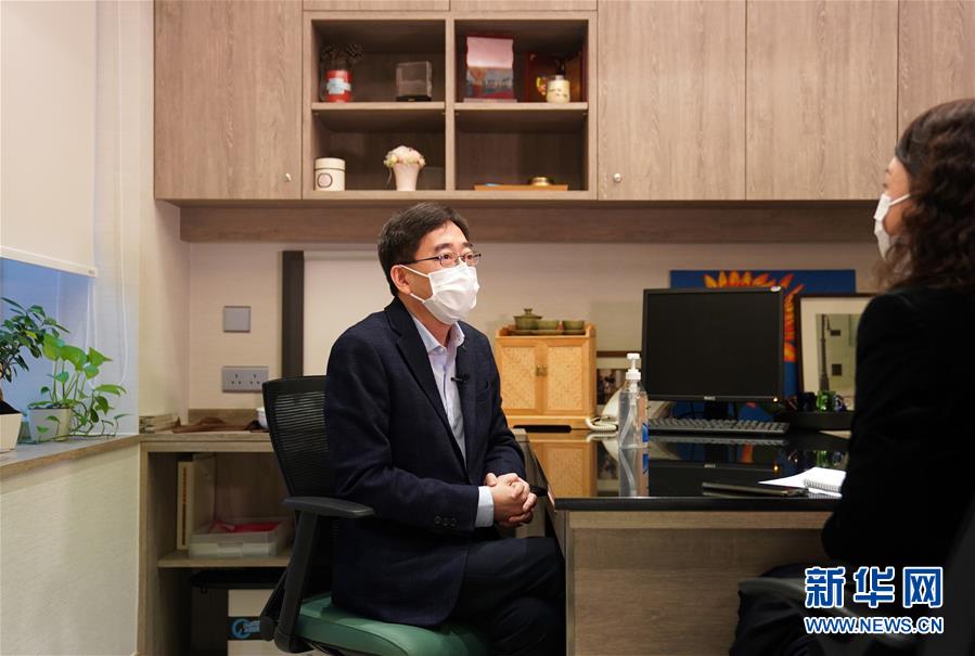 （香港故事·圖文互動(dòng)）（1）從“非典”到新冠，一位香港醫(yī)生親歷的兩次抗疫