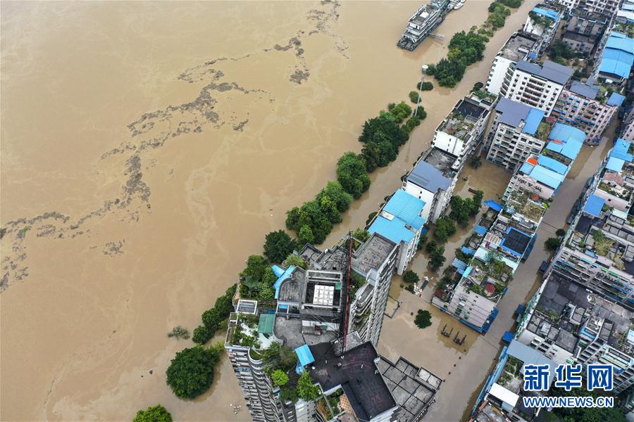 （防汛抗洪·圖文互動）（2）筑起防大汛的堅強防線——重慶防御長江、嘉陵江過境洪峰現(xiàn)場記錄