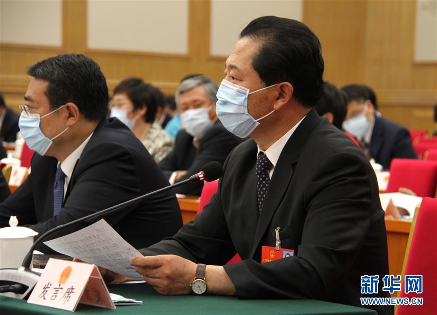 （兩會·熱點畫報）（11）代表委員建言統(tǒng)籌做好經濟社會發(fā)展工作