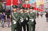 武警上?？傟?duì)一支隊(duì)十中隊(duì)30年踐行雷鋒精神