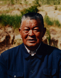 尕布龍語錄：權(quán)力來自百姓，只能服務(wù)于百姓