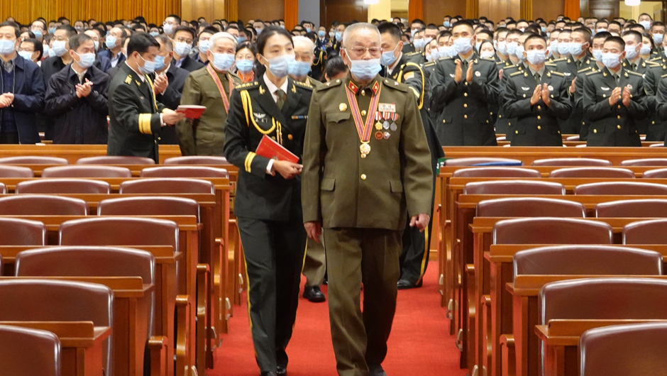 大會前，志愿軍老同志入場