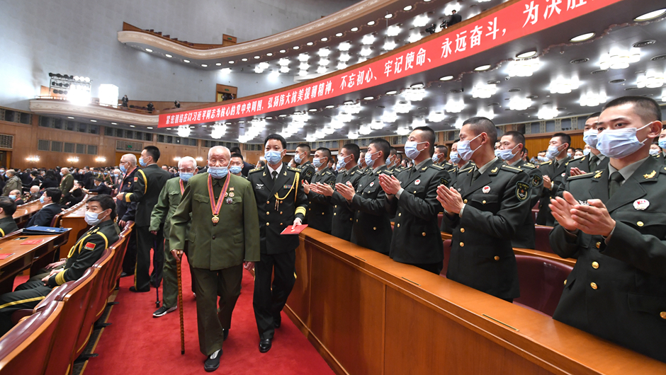 大會前，志愿軍老同志入場