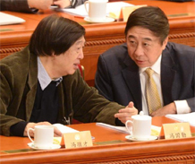 馮鞏、馮驥才出席政協(xié)全體會議