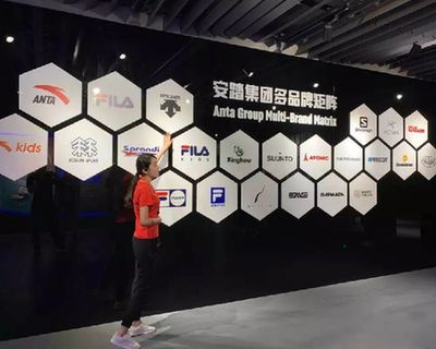 新華體育2019財報|安踏2019年營收339億創(chuàng)新高，今年業(yè)績有望保持增長