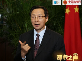 輪作休耕本質(zhì)上是讓耕地休養(yǎng)生息，更重要的是有利于提高糧食產(chǎn)能。
