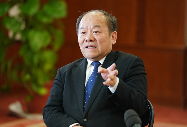 使民間資本進(jìn)得來、穩(wěn)得住、能發(fā)展
