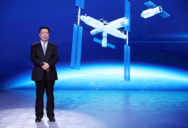 將要建造的空間站基本構(gòu)型有三個(gè)艙，構(gòu)成英文T字型