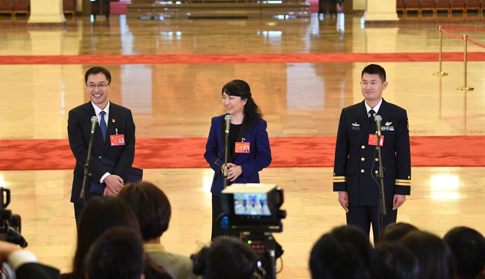 孟祥飛、李媛、曹先建接受采訪