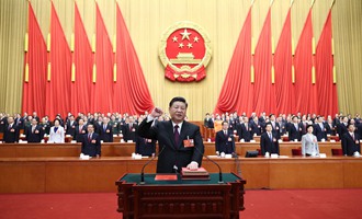 習(xí)近平當(dāng)選國家主席、中央軍委主席