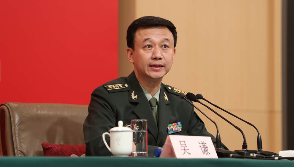 國防部新聞局局長、國防部新聞發(fā)言人吳謙大校介紹相關(guān)情況