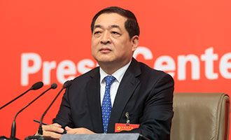 山東省經(jīng)濟(jì)和信息化委員會黨組書記、主任錢煥濤