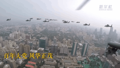 獨(dú)家視角！空中梯隊飛過天安門