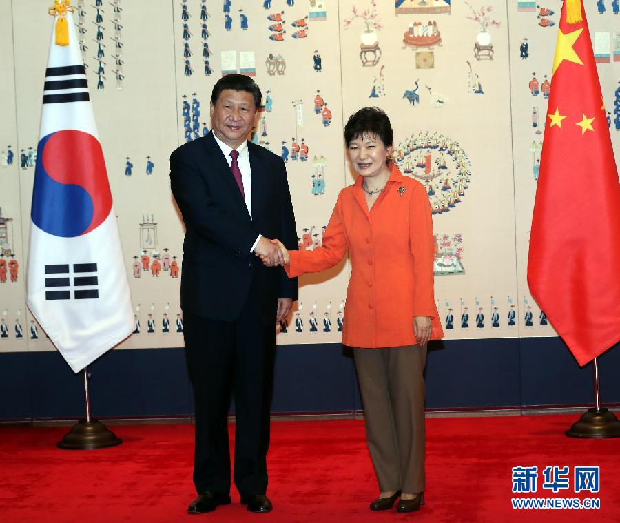 7月3日，國(guó)家主席習(xí)近平在首爾同韓國(guó)總統(tǒng)樸槿惠舉行會(huì)談。新華社記者 蘭紅光 攝