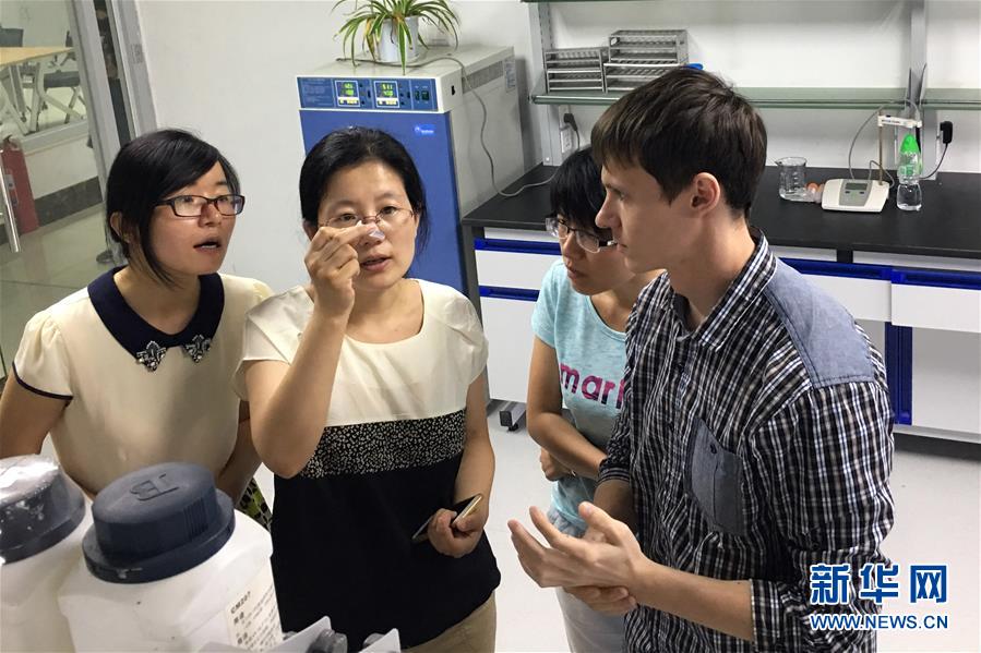 （新華全媒頭條·上合青島峰會·圖文互動）（8）遠航，揚起“上海精神”的時代風(fēng)帆——寫在上海合作組織成員國元首理事會第十八次會議即將召開之際