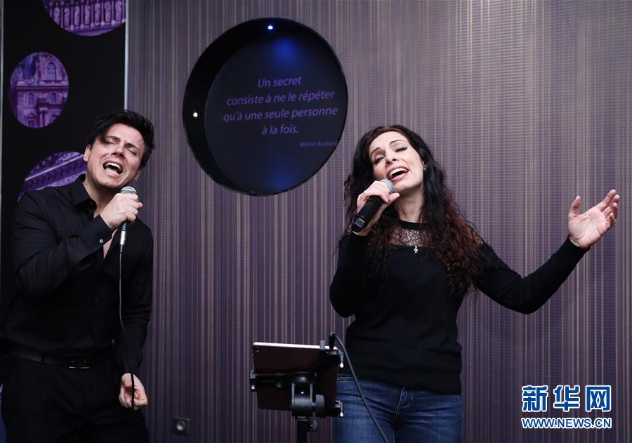 （國際&middot;圖文互動(dòng)）（4）通訊：手牽手，我們共同驅(qū)散陰霾&mdash;&mdash;法國音樂人創(chuàng)作抗疫歌曲背后的故事