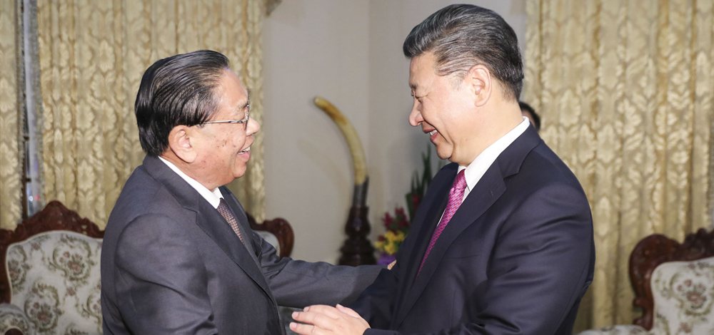 習(xí)近平會(huì)見(jiàn)老撾人民革命黨中央委員會(huì)前總書(shū)記、前國(guó)家主席朱馬里
