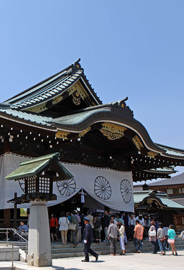 當年靖國神社為何未被燒毀？